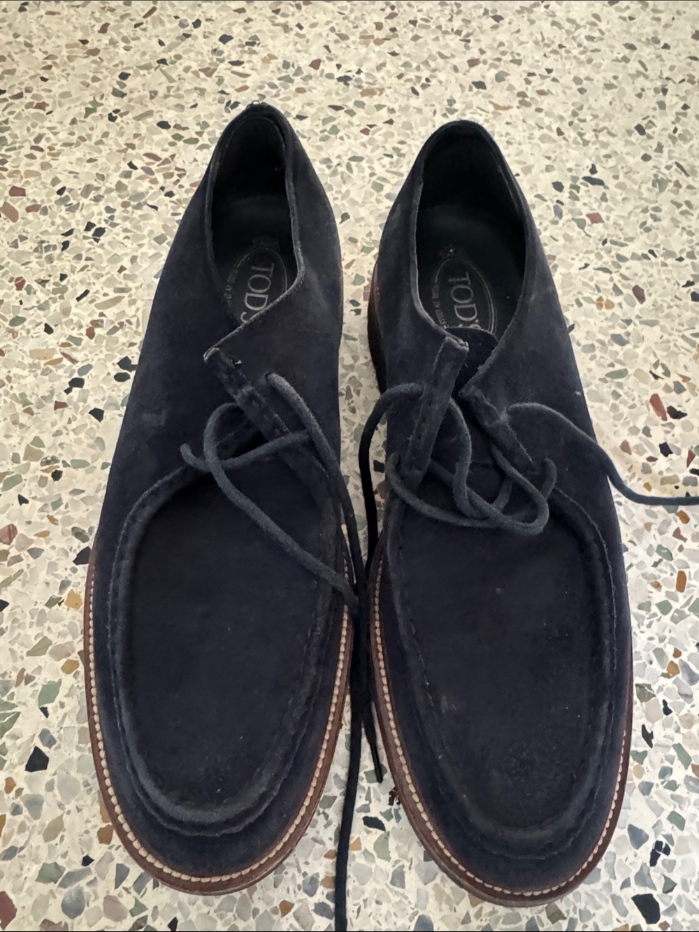 Tod's Navy Suede Chukka shoes with Brown Welt - sz 10 - 11 - 44